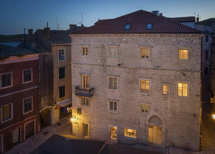 Heritage Hotel Life Palace
